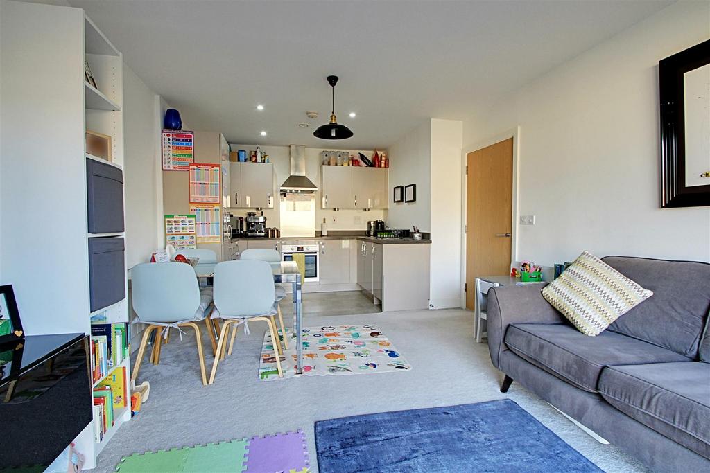 Living Kitchen.jpg