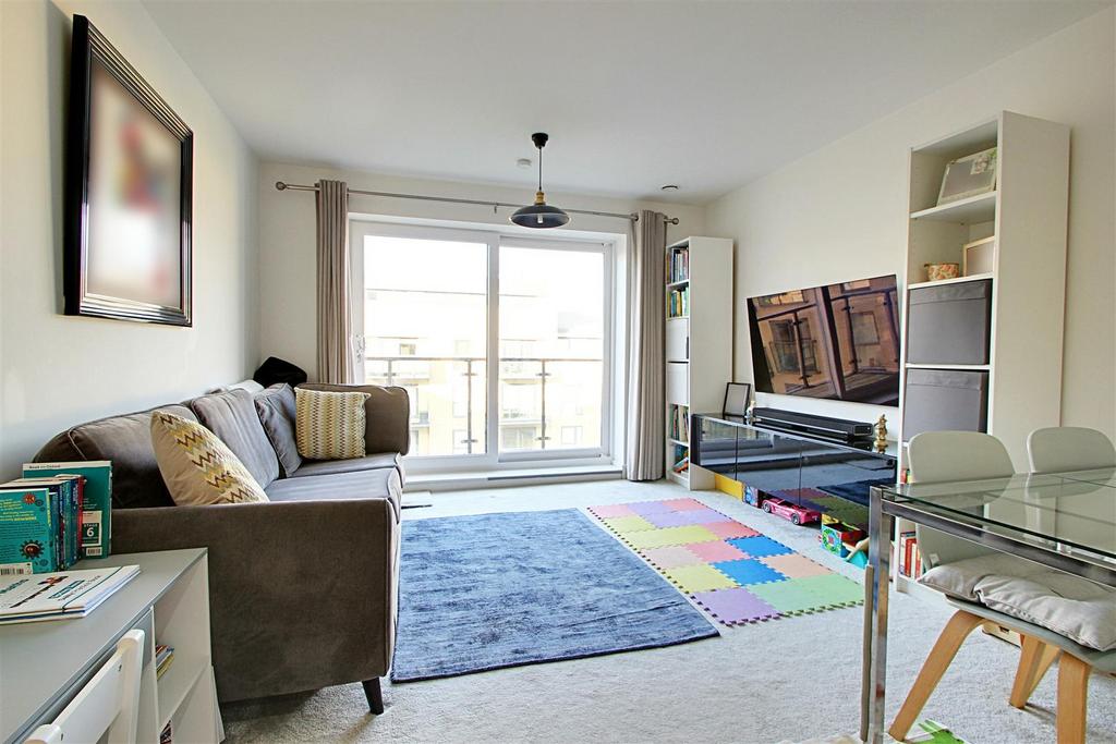 Living Room.jpg