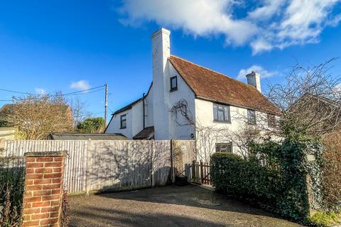 2 bedroom semi-detached house for sale, Denbigh Road, HOOE, TN33