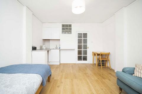 Studio for sale, Woburn Place, London WC1H