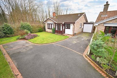 2 bedroom detached bungalow for sale, Vanbrugh Court, Wolverhampton WV6