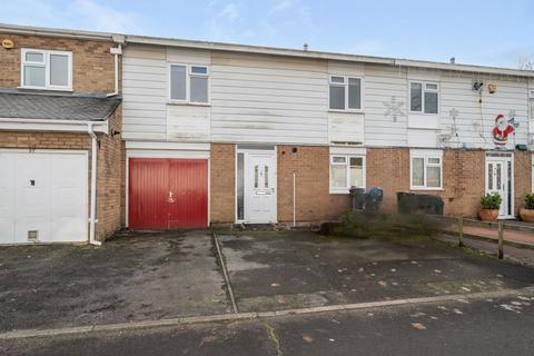 38 Abbey Road, Popley, Basingstoke, RG24 9DY