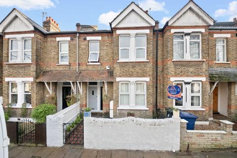 32 Cumberland Road, London, W7 2EB