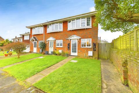 2 bedroom end of terrace house for sale, Northdown Close, Horsham RH12