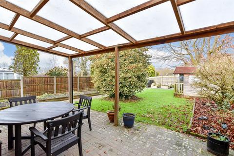 3 bedroom semi-detached house for sale, West Street, Hunton, Maidstone, Kent