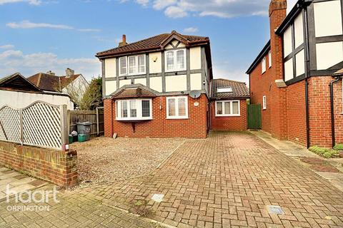 5 bedroom detached house for sale, Magpie Hall Lane, BROMLEY