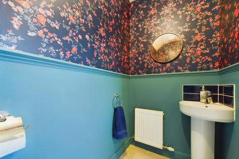 30 Hayfield Brae, Methven, Perth, PH1 3HR