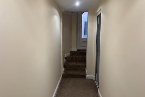 2 bedroom flat to rent, High Street, Ogmore Vale, Bridgend, CF32 7AD