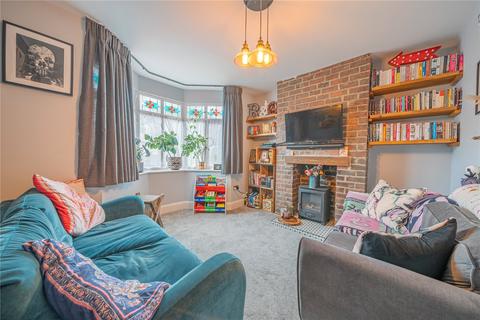 3 bedroom semi-detached house for sale, Eden Crescent, Leeds