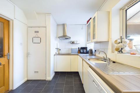 56 Skipton Circus, Nottingham, NG3 7DU