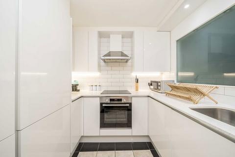 2 bedroom flat to rent, Bourdon Street, London W1K