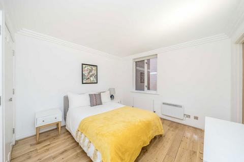 2 bedroom flat to rent, Bourdon Street, London W1K