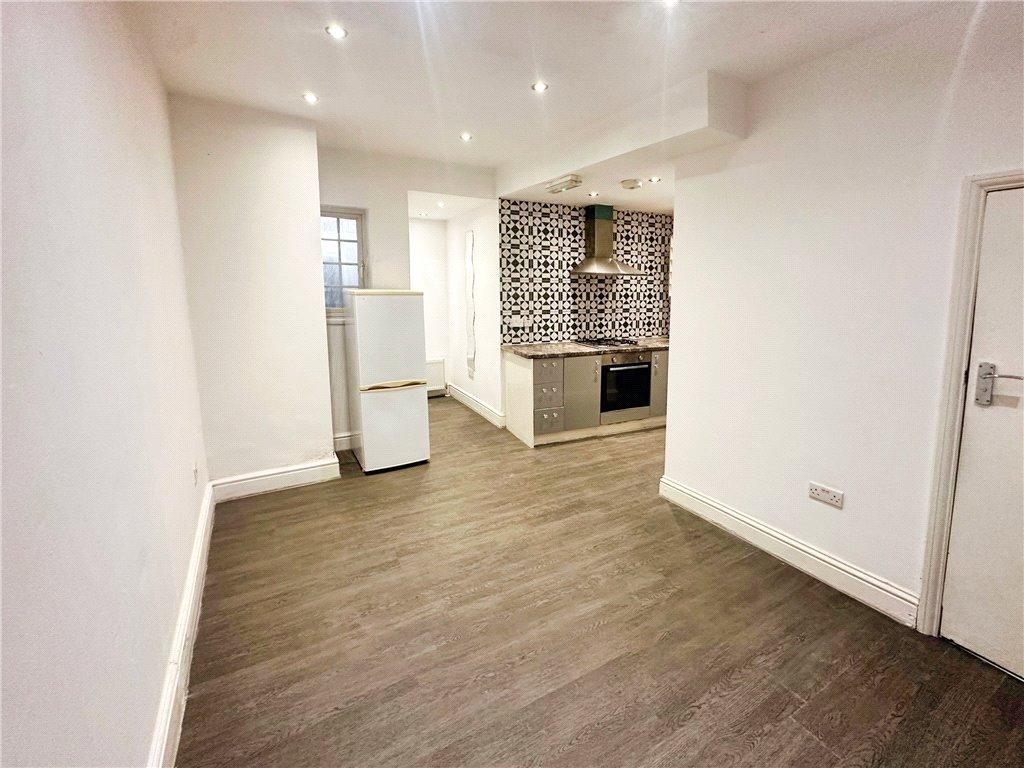 Reception/Kitchen