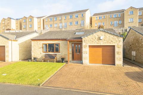 2 bedroom detached bungalow for sale, Old Willow Close, Siddal, Halifax