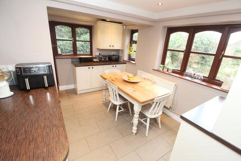 4 bedroom detached house for sale, Church Lane, Lutterworth LE17