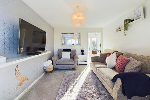 16 Arnall Close, Knottingley, WF11 0EL