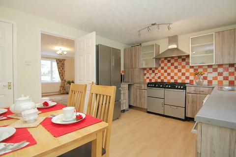 3 bedroom semi-detached house for sale, Hopefield Way, Off Rooley Lane, Bradford, BD5