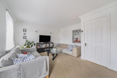 12 Southridge Place, London, SW20 8JQ