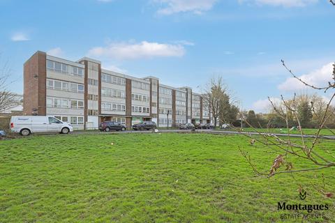 2 bedroom apartment for sale, The Plain, Epping, CM16