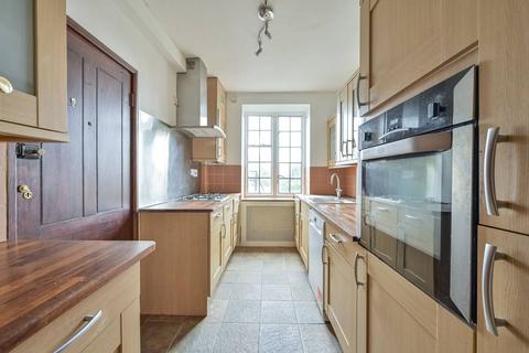 3 bedroom flat to rent, Manor Fields, Putney, London, SW15