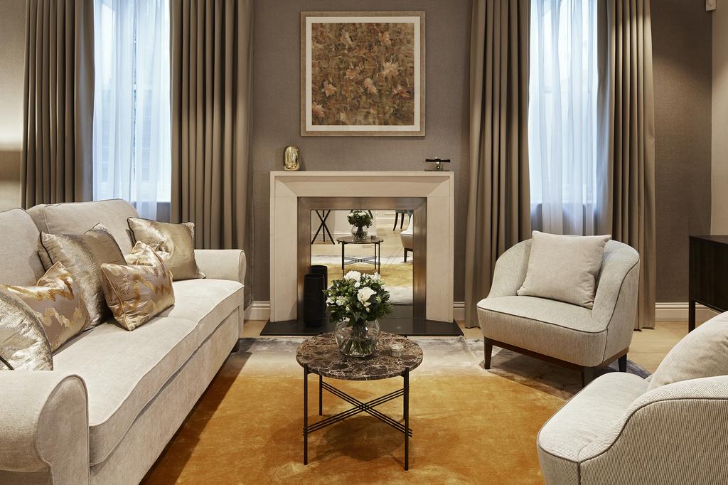 Luxury One-Bedroom Apartment For Rent - LONG LET