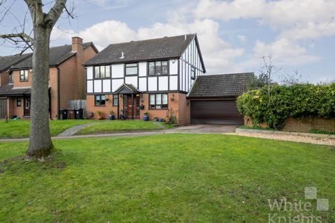 4 bedroom detached house for sale, Cutbush Close, Reading RG6