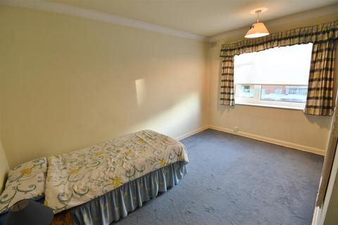 2 bedroom flat for sale, Avenue Road, Leamington Spa