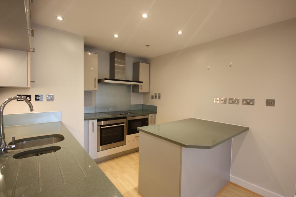 Open Plan Kitchen / Dining / Living Space