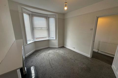 2 bedroom terraced house to rent, Morris Street, Swindon, SN2 2HT