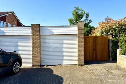 1 Kingsgate Close, Bexleyheath, DA7 4SX