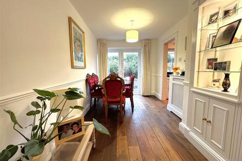 1 Kingsgate Close, Bexleyheath, DA7 4SX