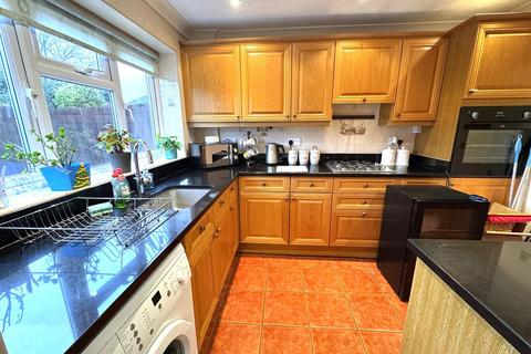 1 Kingsgate Close, Bexleyheath, DA7 4SX