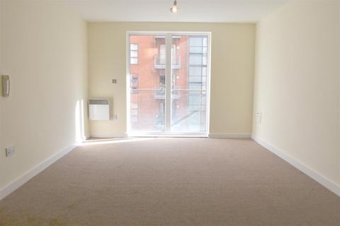 2 bedroom flat to rent, Barton Place, 3 Hornbeam Way, Manchester