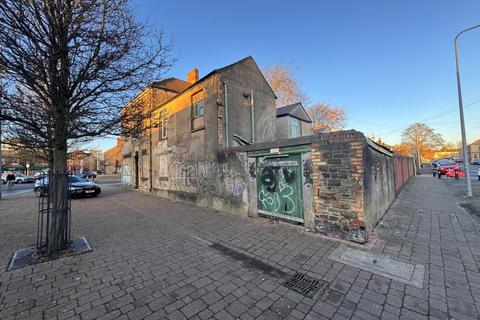 3 bedroom terraced house for sale, Constellation Street, Cardiff CF24