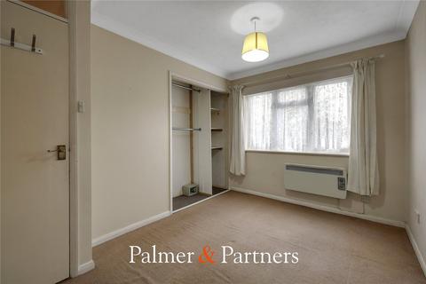 2 bedroom maisonette for sale, Bergholt Road, Colchester, Essex, CO4