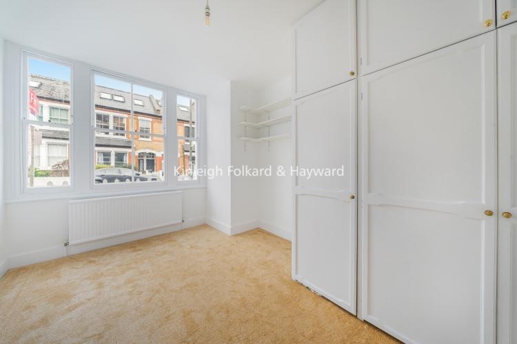 2e2bb26f-d36a-4ef...