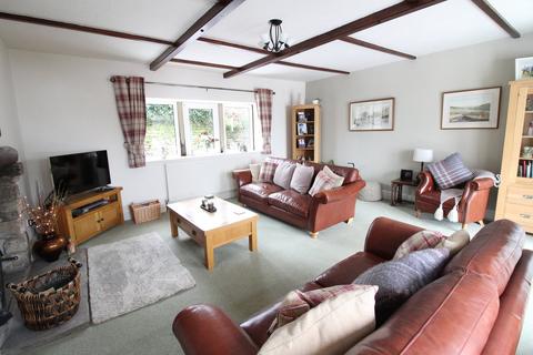5 bedroom character property for sale, Oldfield Lane, Oldfield, Keighley, BD22
