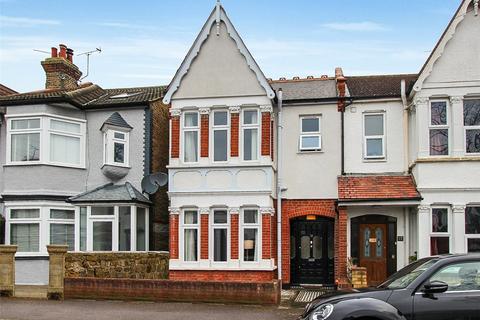 3 bedroom semi-detached house for sale, Sunningdale Avenue, Leigh-On-Sea, United Kingdom, SS9