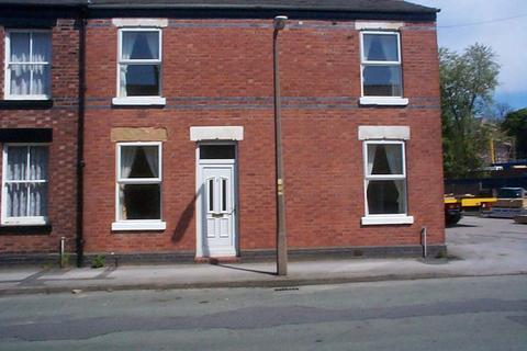 2 bedroom terraced house to rent, Garden Street, Macclesfield