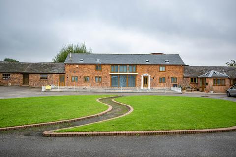 3 bedroom barn conversion to rent, Coton House, Ruyton XI Towns SY4