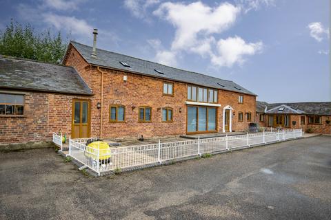 3 bedroom barn conversion to rent, Coton House, Ruyton XI Towns SY4