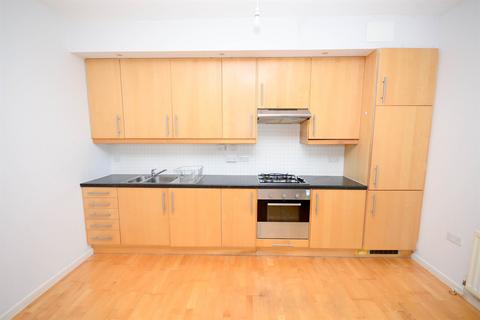 2 bedroom apartment for sale, Marigold Avenue, Gateshead