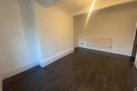 2 bedroom terraced house to rent, Scotgate Road, Honley, Holmfirth