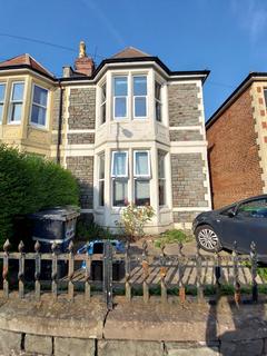 5 bedroom end of terrace house to rent, Nevil Road, Bristol BS7