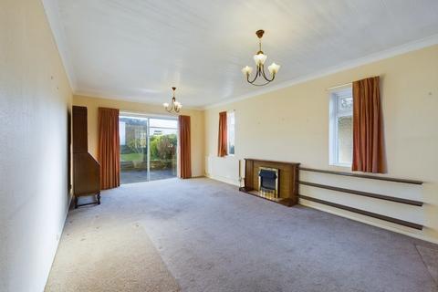 3 bedroom bungalow for sale, Mountfield Road, Spinney Hill, Northampton, NN3 6BE