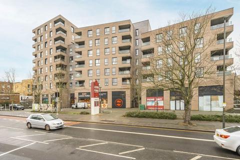 2 bedroom flat for sale, Edgware Road, London NW9