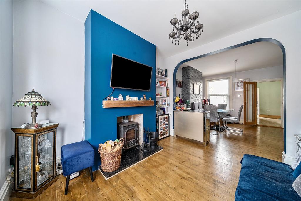 Sitting/Dining Room