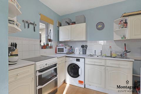 1 bedroom apartment for sale, Woodland Grove, Epping, CM16