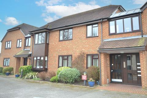 2 bedroom apartment for sale, Aylesbury Road, Aylesbury HP22