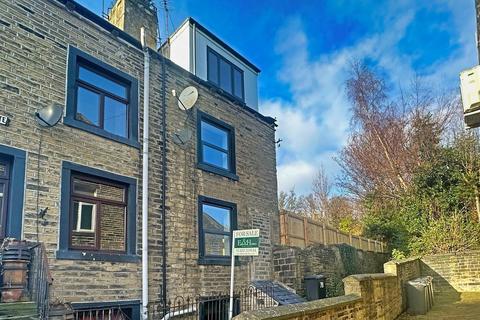 4 bedroom semi-detached house for sale, Lower Wellgate, Saddleworth Road, Greetland